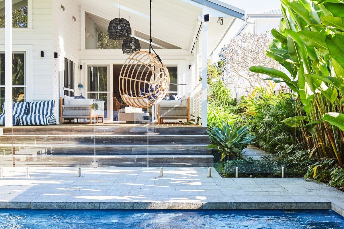 The Tropic gallery image 5