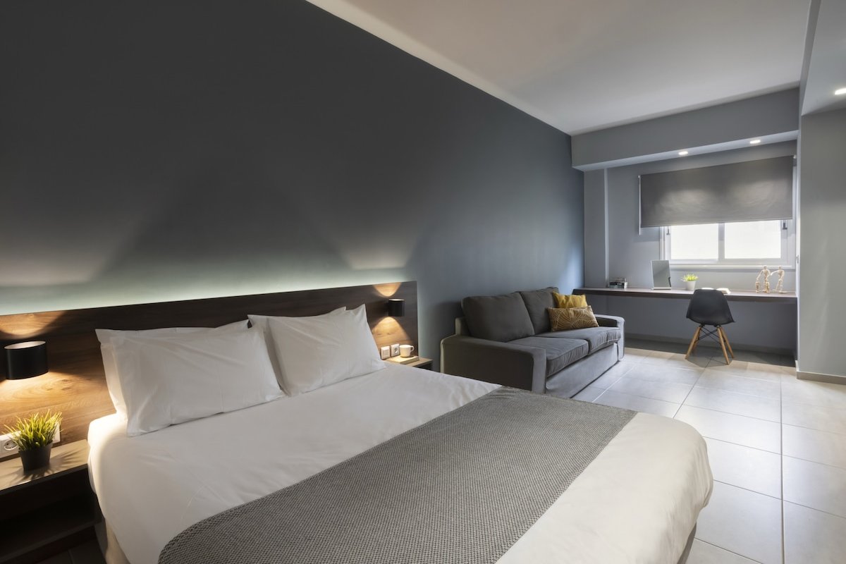 Renovated 3BDR Apartment in the heart of Athens gallery image 5