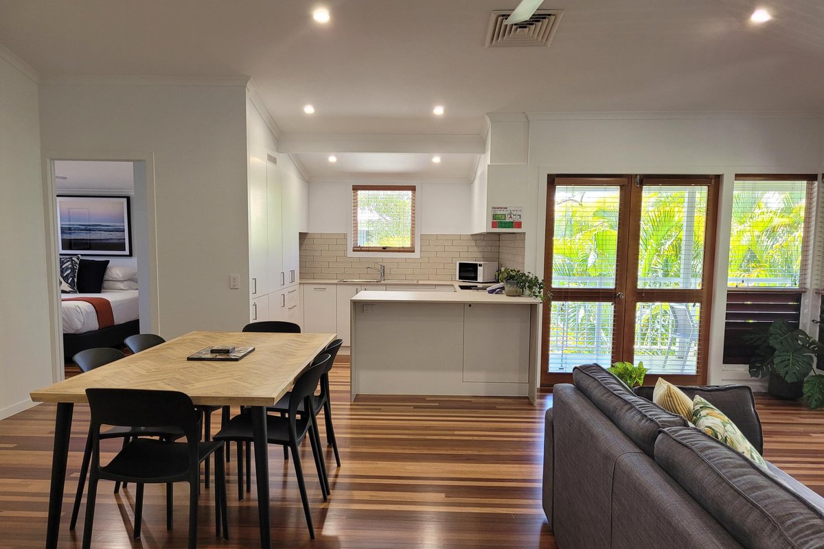 Top Floor Hideaway Apartment – 3 bedroom