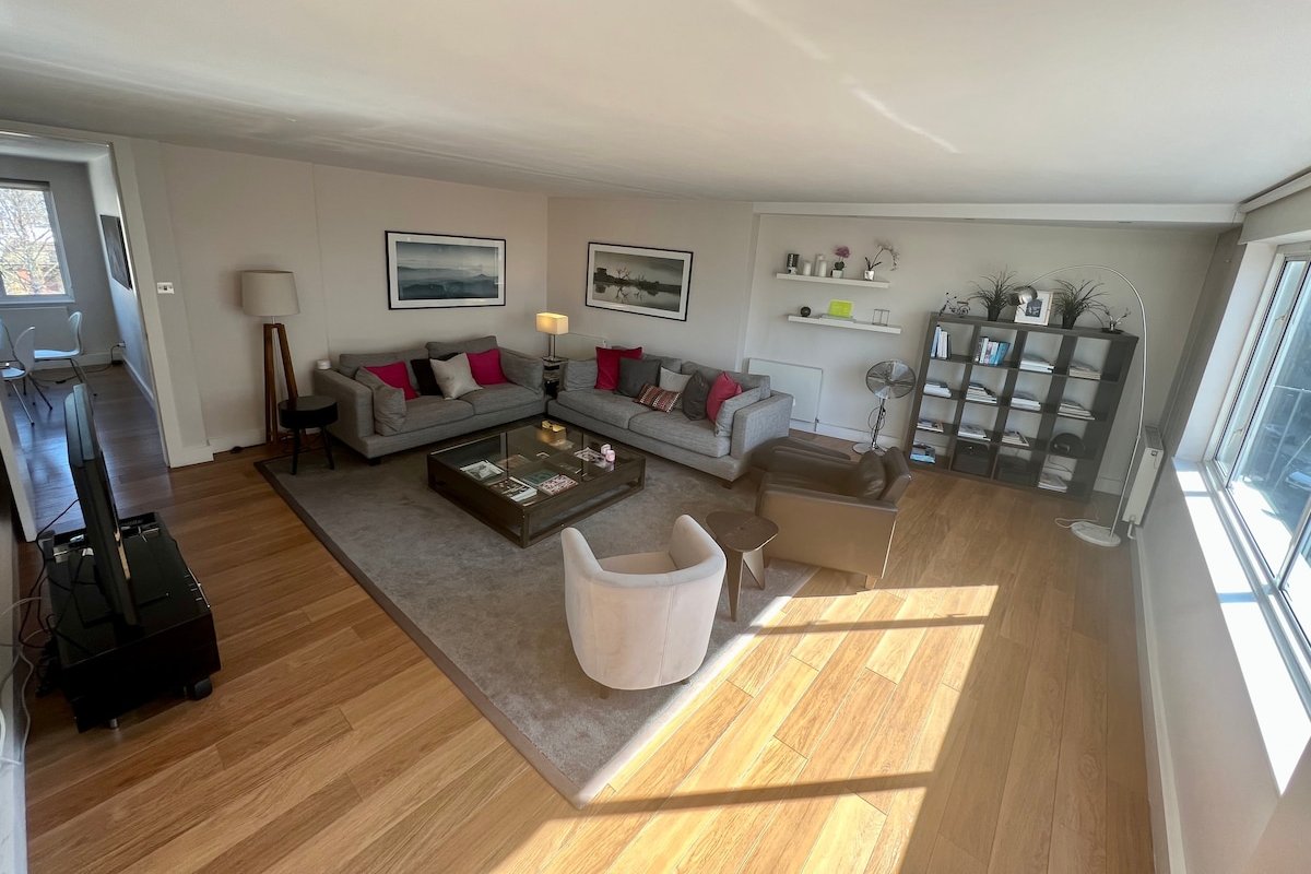 Fancy and bright 3-bedrooms on Sloane Avenue gallery image 2