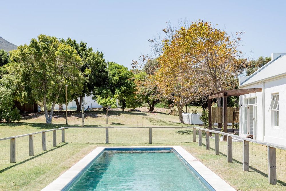 Noordhoek Farmhouse Photo 10