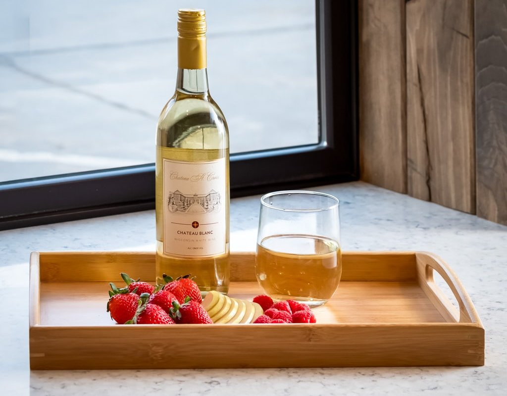 Group Getaway | Downtown | Riverfront Stay gallery image 5