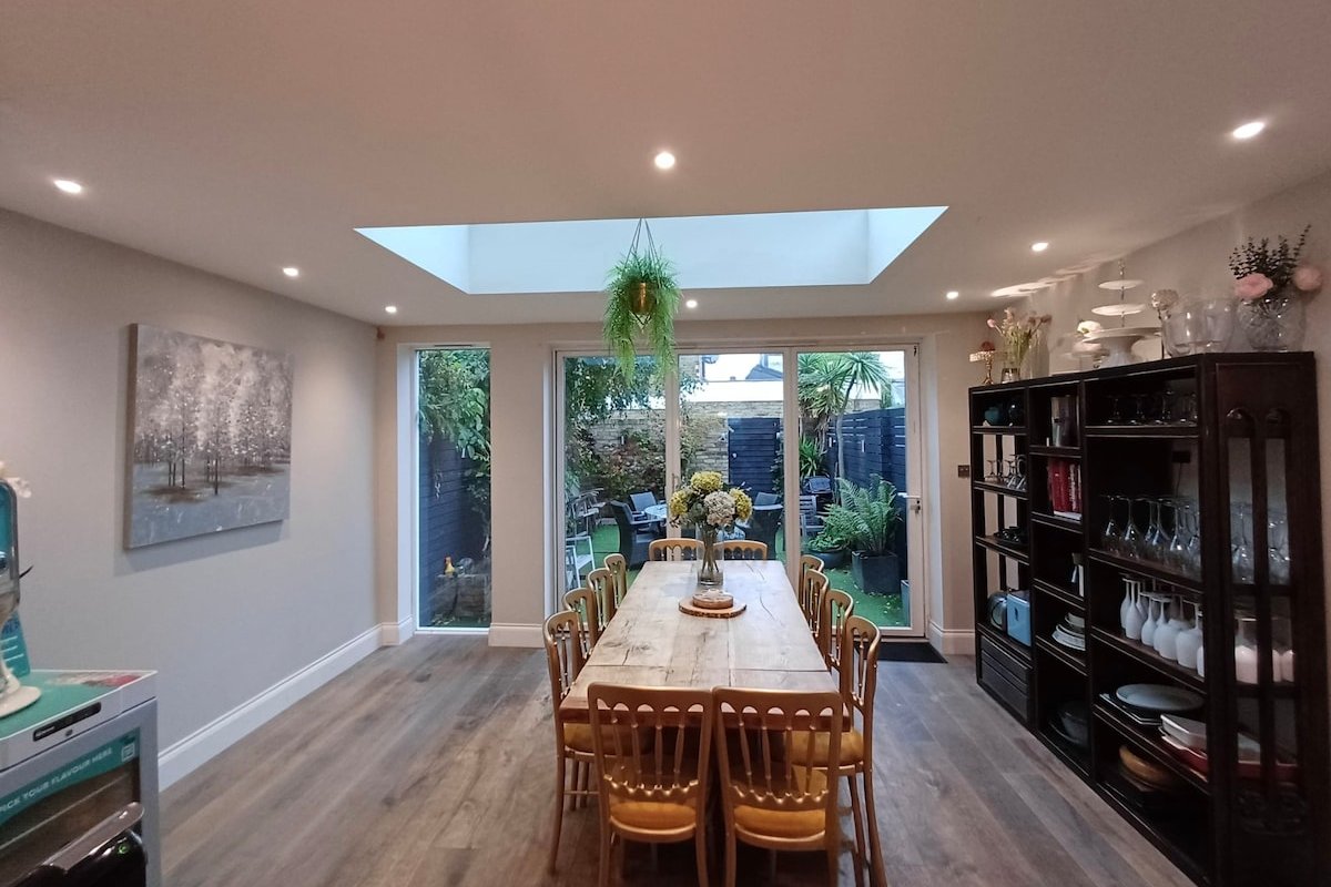5 Star, Luxury Victorian Hse with AC London Awards gallery image 4