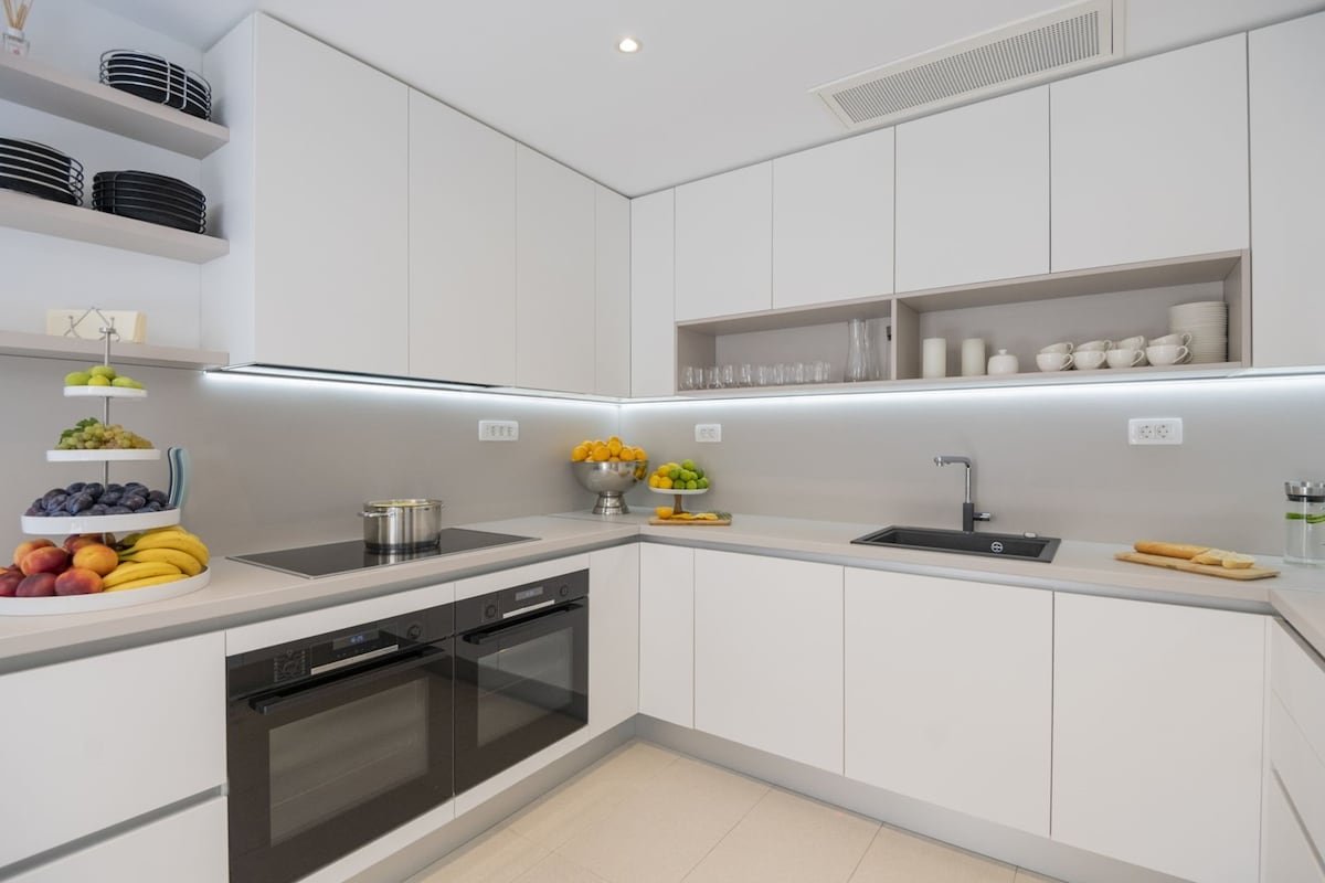 Luxury Beachfront Villa Glorious Brela-Heated Pool gallery image 5