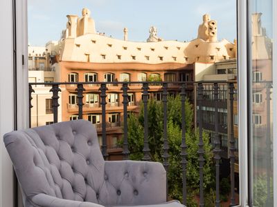 Superior Deluxe Six-bedroom Apartment