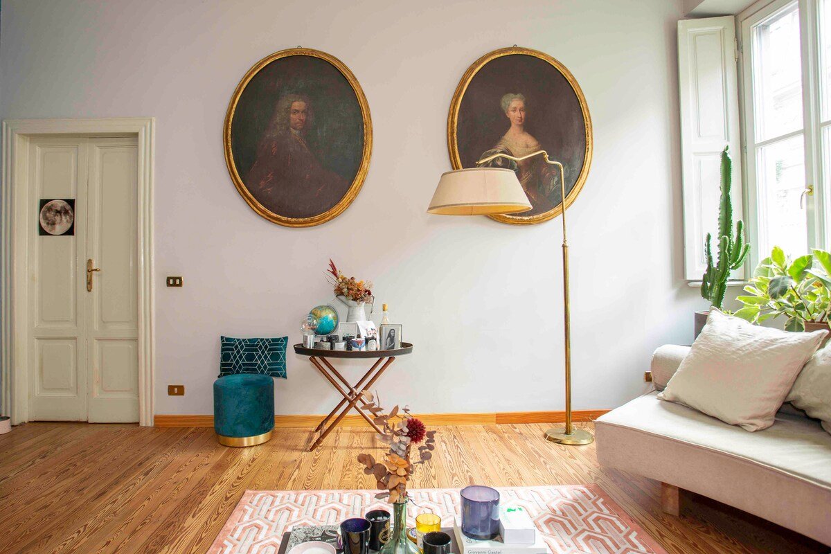 PRESTIGIOUS ESCAPE IN MILAN WITH GREAT TERRACE gallery image 5