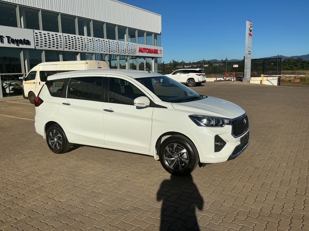 TOYOTA RUMION 1.5 SX for Sale in South Africa