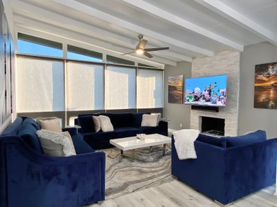 Extremely Luxurious Beach Getaway – 2blks to beach