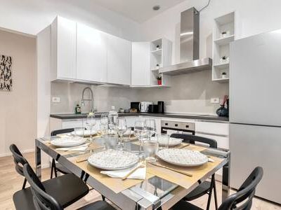 Carbonara 2 – Luxury Apartment