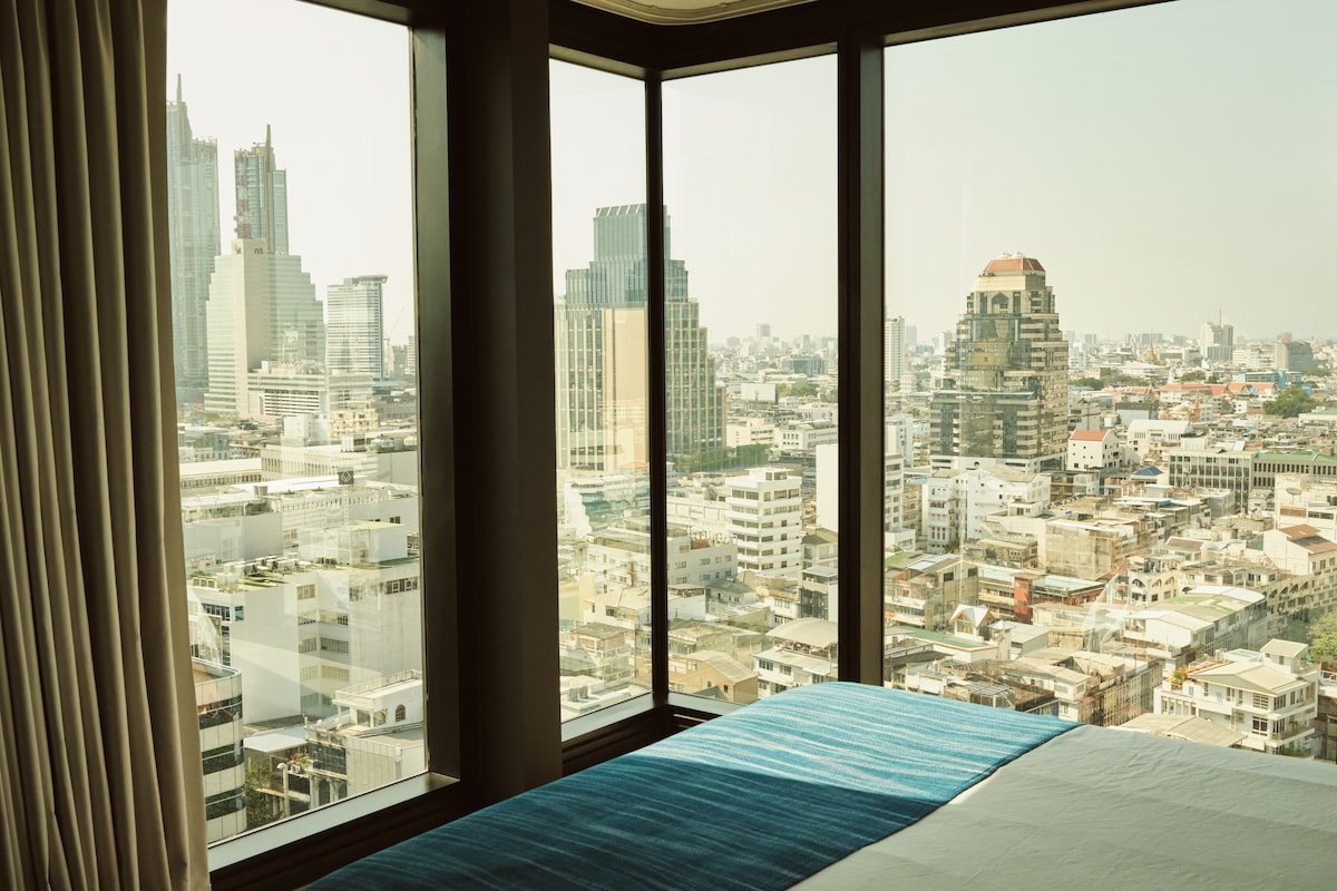 Incredible views, Fast wifi, Artist design gallery image 4