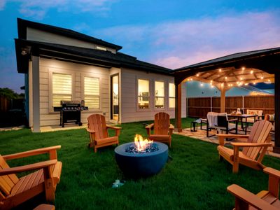 FIFA Stay! 4BR • Hot Tub • TankPool Near DT Dallas