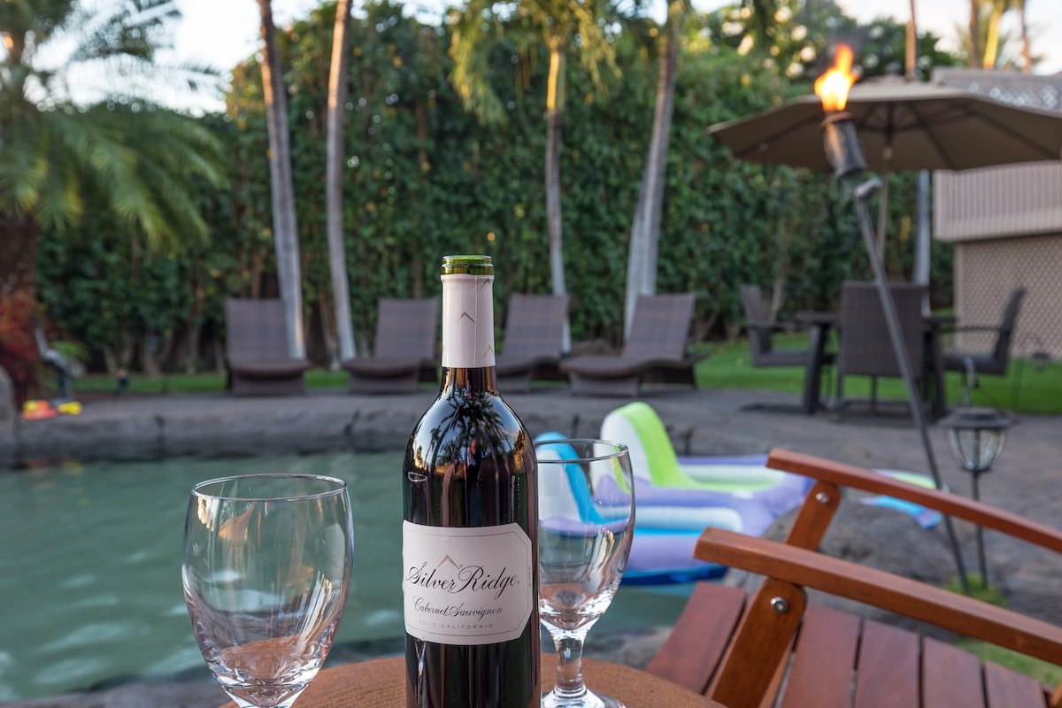 Maui Meadows Retreat B&B-3 BR-Ocean Views-AC-Pool gallery image 3