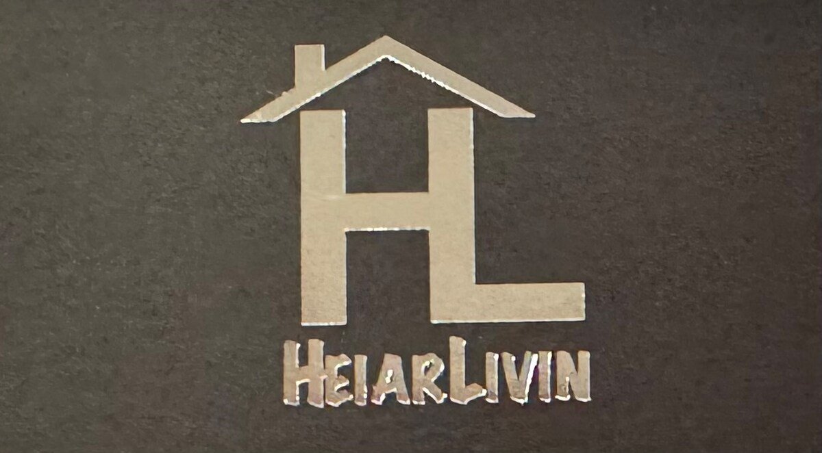 Dreamy Townhome – Cozy Vibe – Mins to Broadway! gallery image 3