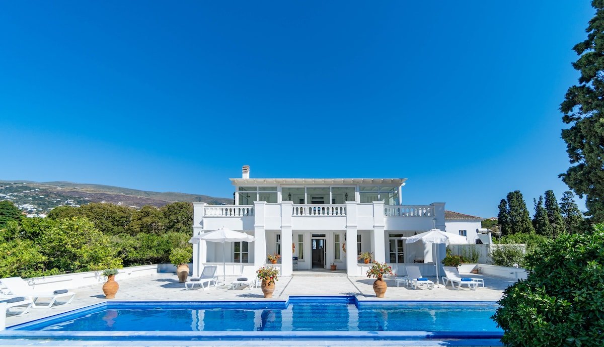 Villa Cypress with Private Pool | Chora gallery image 2