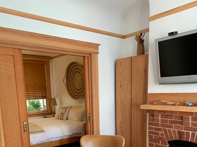 Elegant Edwardian North beach apt with parking