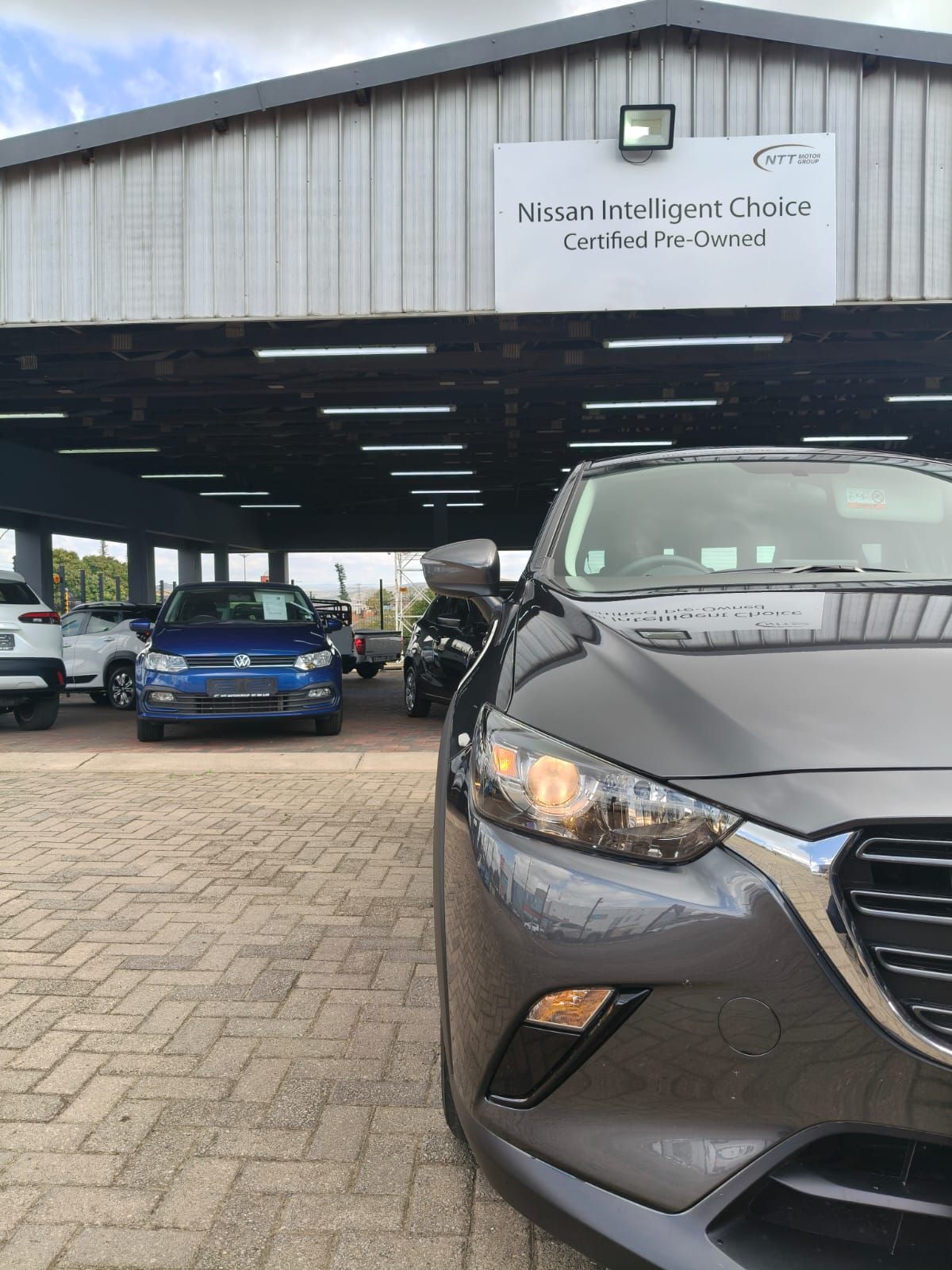 Used car gallery