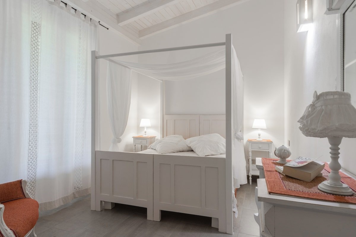 L’olivo in Relais L’oliveto – con Piscina e WIFI gallery image 4