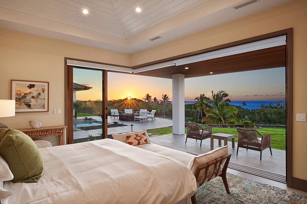 Hula House: Luxury Villa w/ Superb Views/Amenities gallery image 2