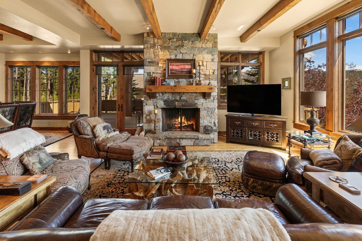 Cow Boy Lux Ski In/Out Alpine Big Sky gallery image 3