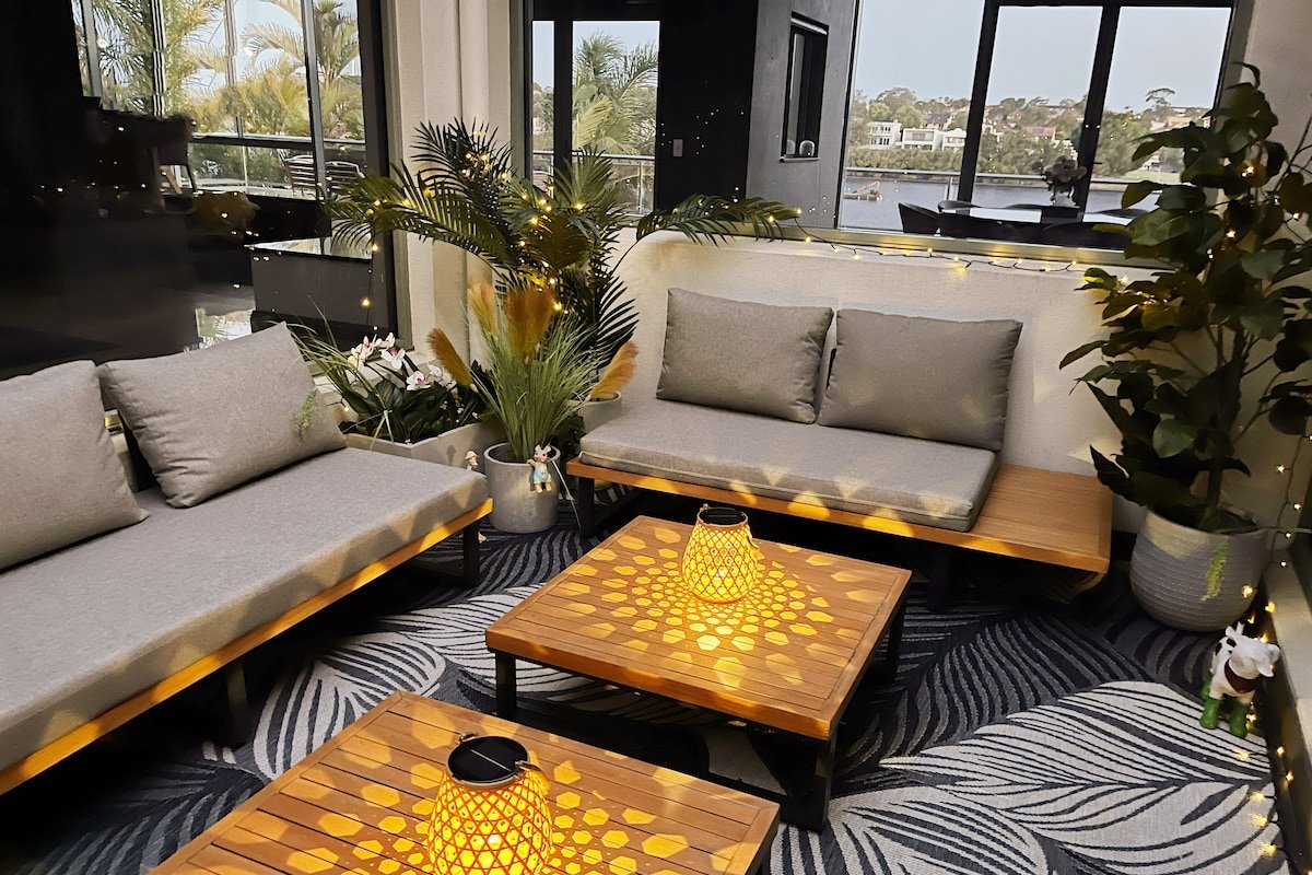 Chiswick Waterfront Retreat gallery image 5