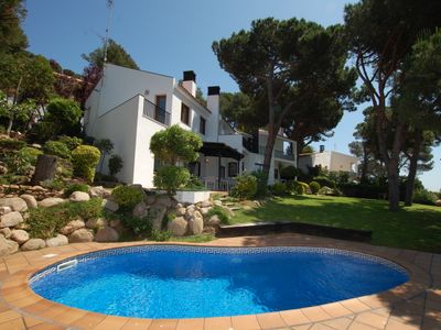 ★ CoastalVillas – Villa El Olivo ★ spacious garden