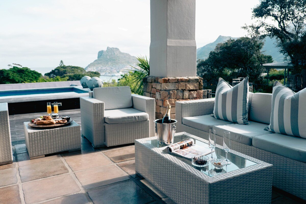 Cape Town – Boutique Villa in Security Estate gallery image 3