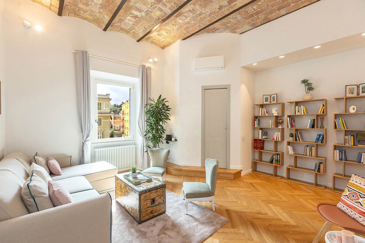 Trastevere Luxury 3 bdr TopFloor gallery image 2
