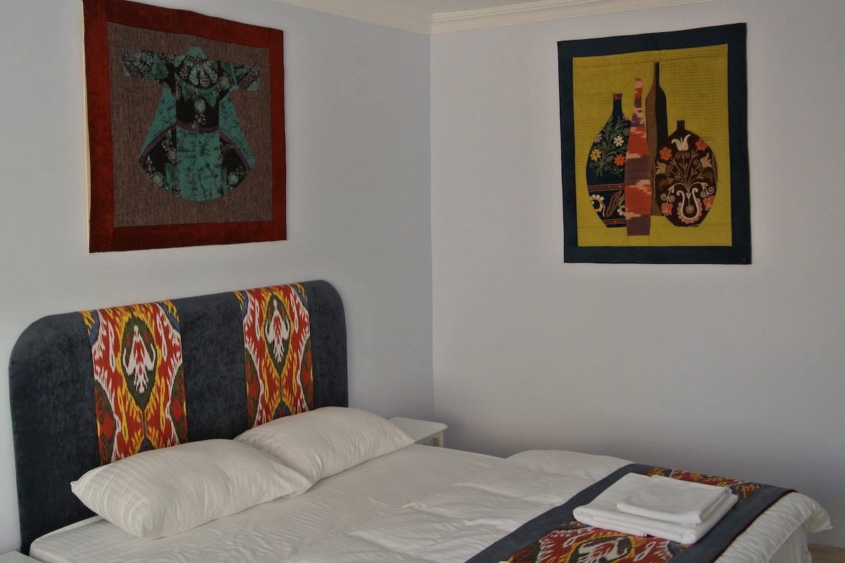 J – Full House For 20 ! Persons gallery image 4