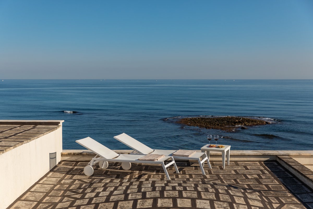 Il Rifugio dello Scoglio, right next to the sea