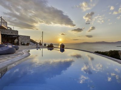 Villa of the Gods. Ideal for 12 guests