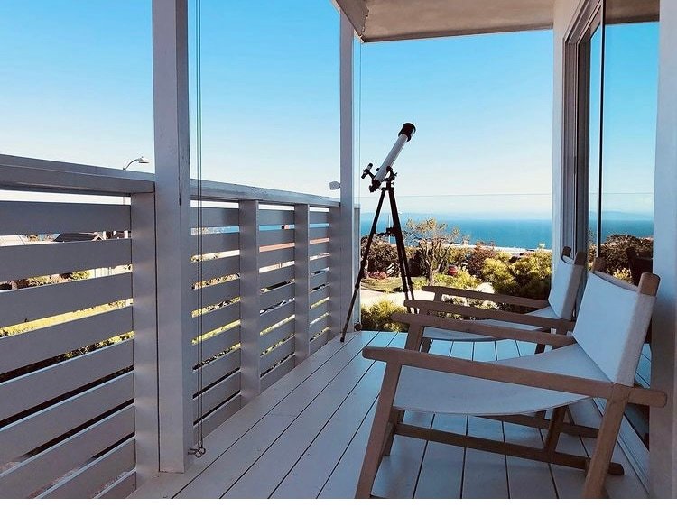 Malibu Beach House Getaway☀️✨🤍 gallery image 3