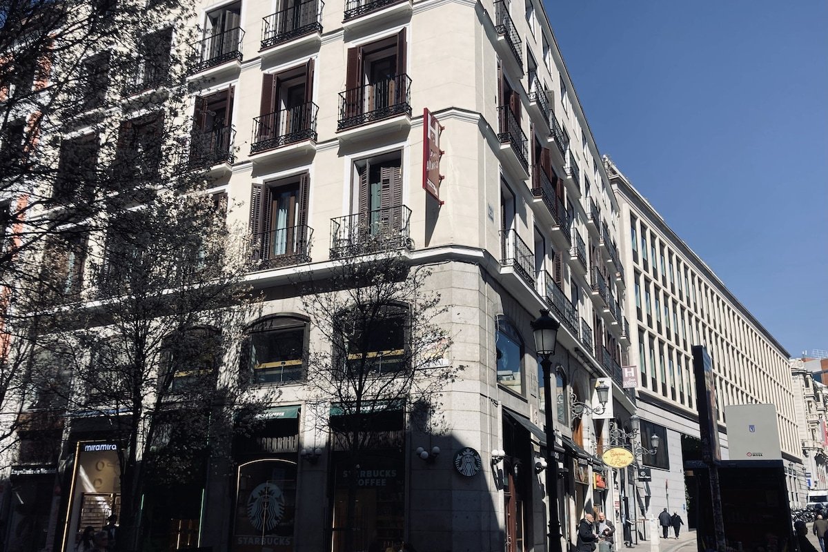 Ático Centro Histórico/Attic Historic Centre. gallery image 2