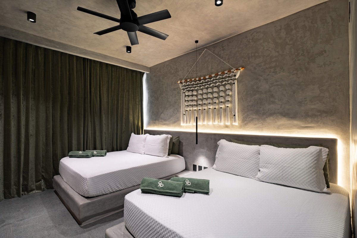 Jungle Mansion | Rooftop pool – Event space gallery image 4