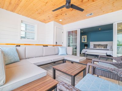 Peacock’s Perch | Rooftop