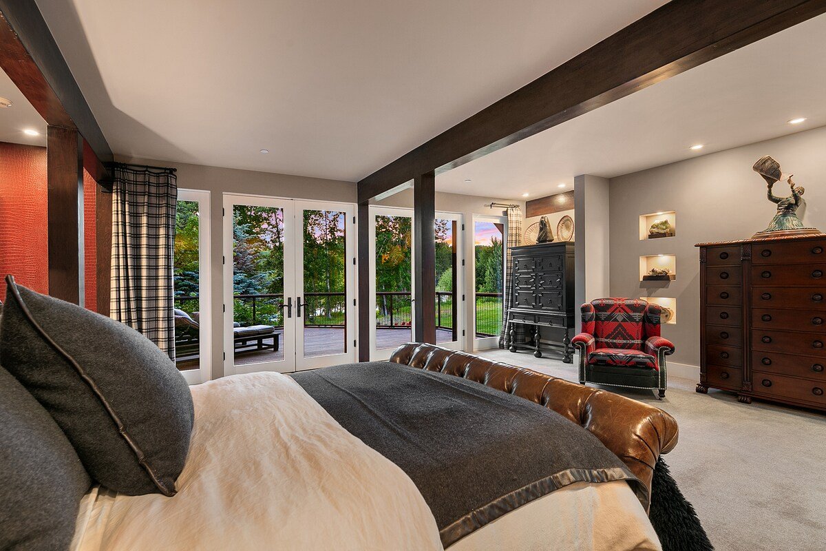 Villa Fleuve, a luxurious property in Sun Valley gallery image 4