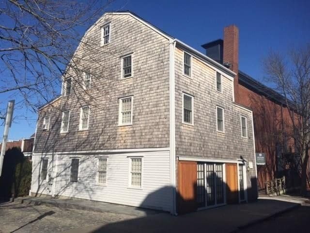 Peleg Barker House. Spacious & Family Friendly! gallery image 2