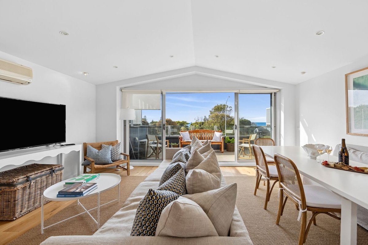 Villa Gaia – Lorne Holiday Stays gallery image 2