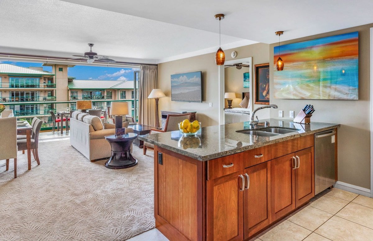 Maui Resort Rentals: Honua Kai Hokulani 649 gallery image 3