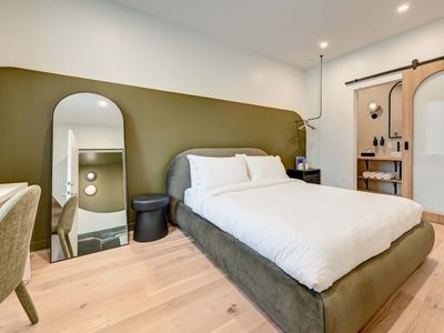 Boutique Hotel-Apartment | 4BR All-Ensuite