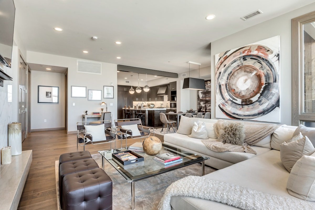 Stein Eriksen Residences Resort Three Bedroom Suite gallery image 2