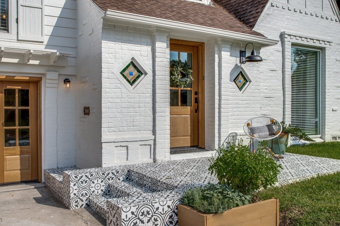 The Birdhouse – King Bed, Near SMU, Dog Friendly! gallery image 2