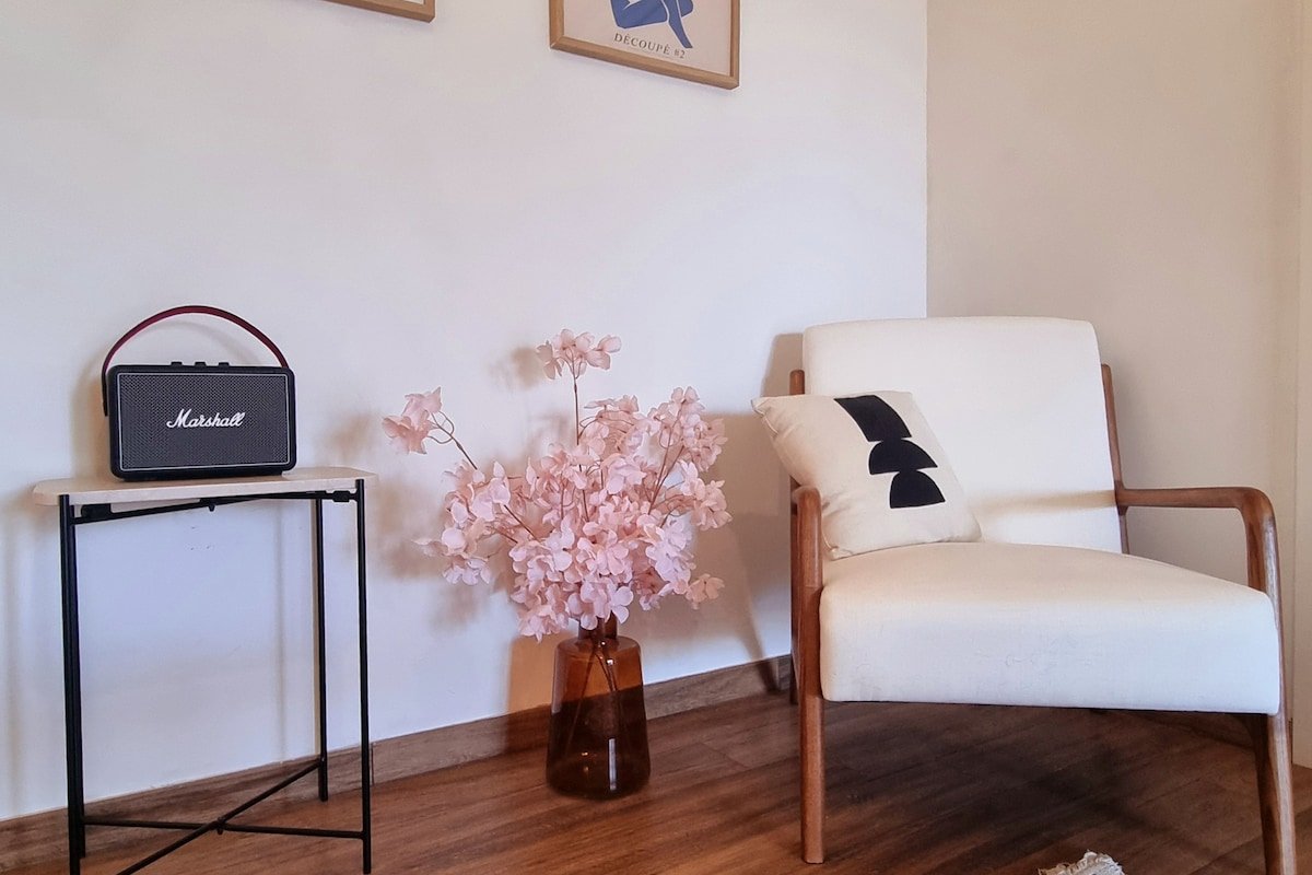 Comfy and Cool Villa with private pool and garden gallery image 4