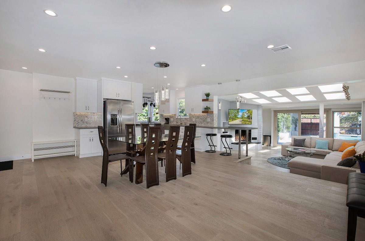 Oasis * Heated Pool * Music Studio gallery image 4