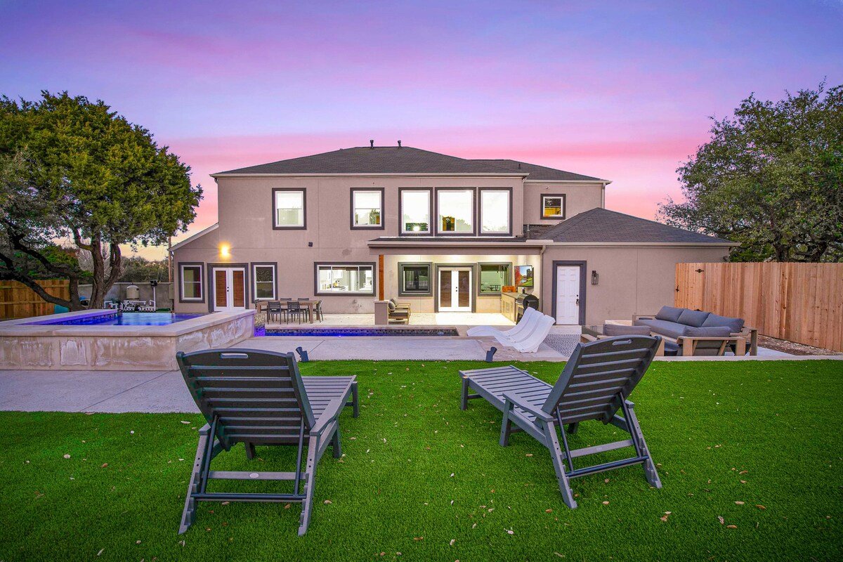 6 Bedroom | Sleep 20 | Pool | Hot Tub | Pool Table gallery image 5