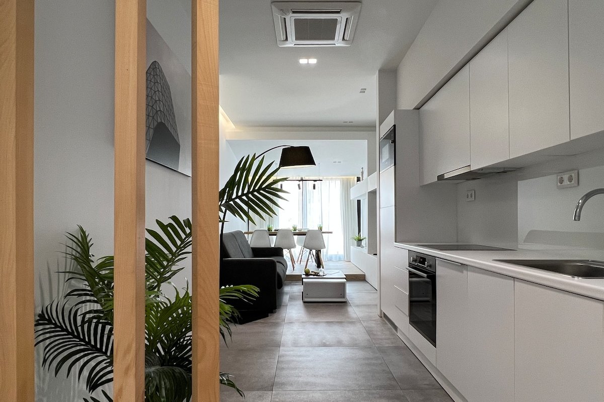 The Dazzling Glimpse Acropolis Suites 603 gallery image 2