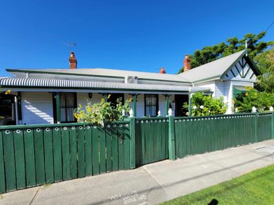 The George and Mabel Inn