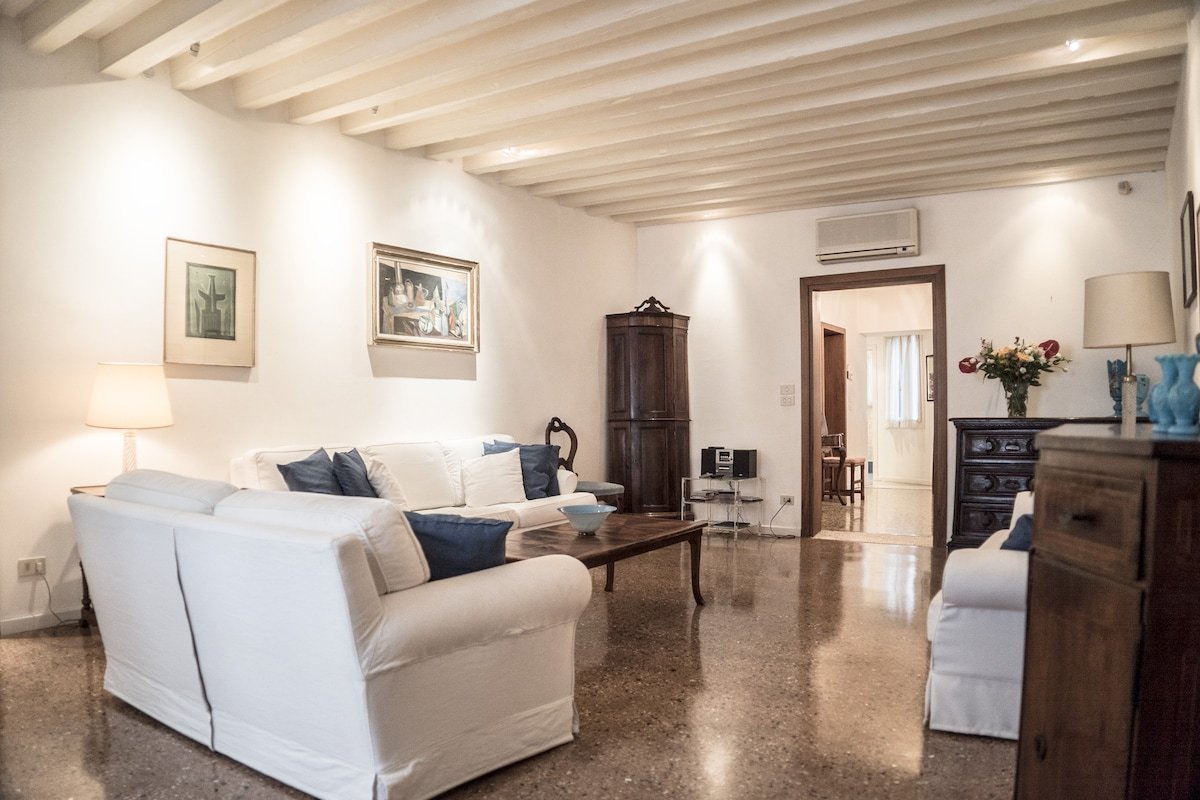 Accademia Terrazza gallery image 5