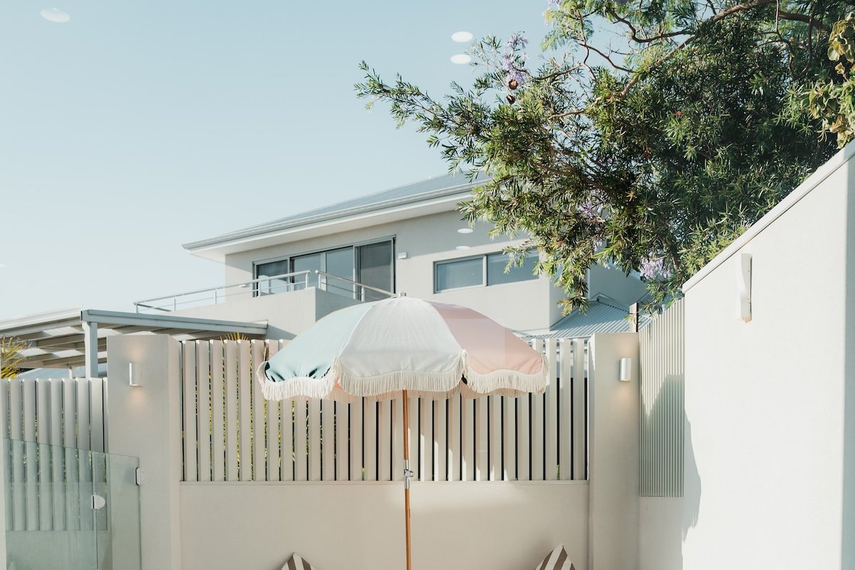 Pura Vida Retreat – with pool gallery image 4