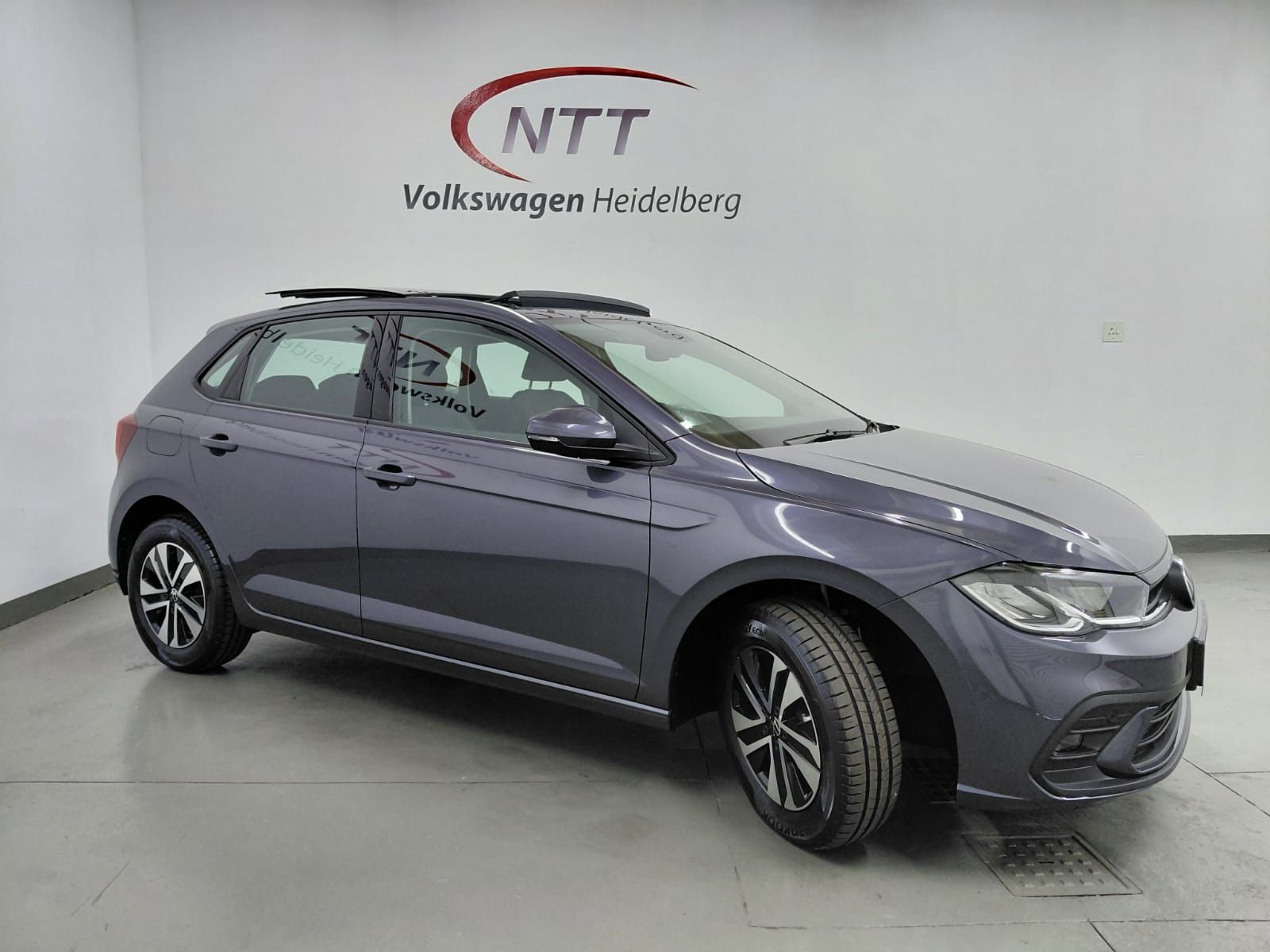 VOLKSWAGEN POLO 1.0 TSI LIFE for Sale in South Africa