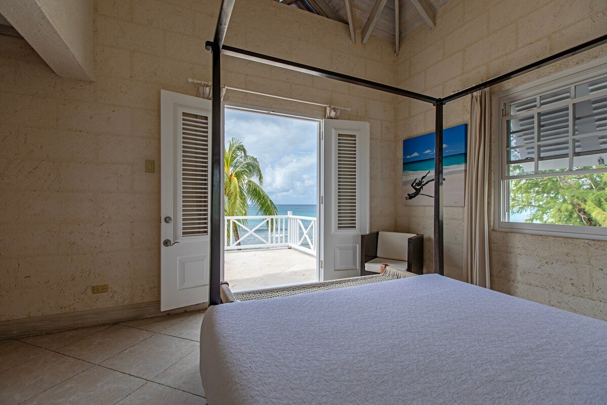 Radwood Beach House 2 gallery image 3